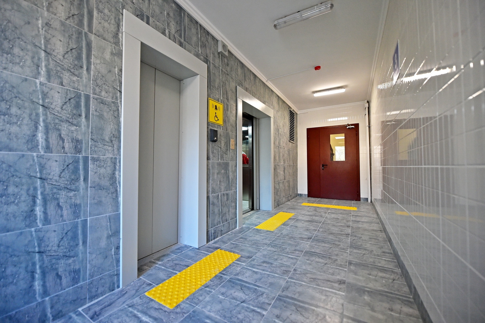 ДОМ ПО ПРОГРАММЕ РЕНОВАЦИИ НА УЛИЦЕ ГЖАТСКАЯ_28