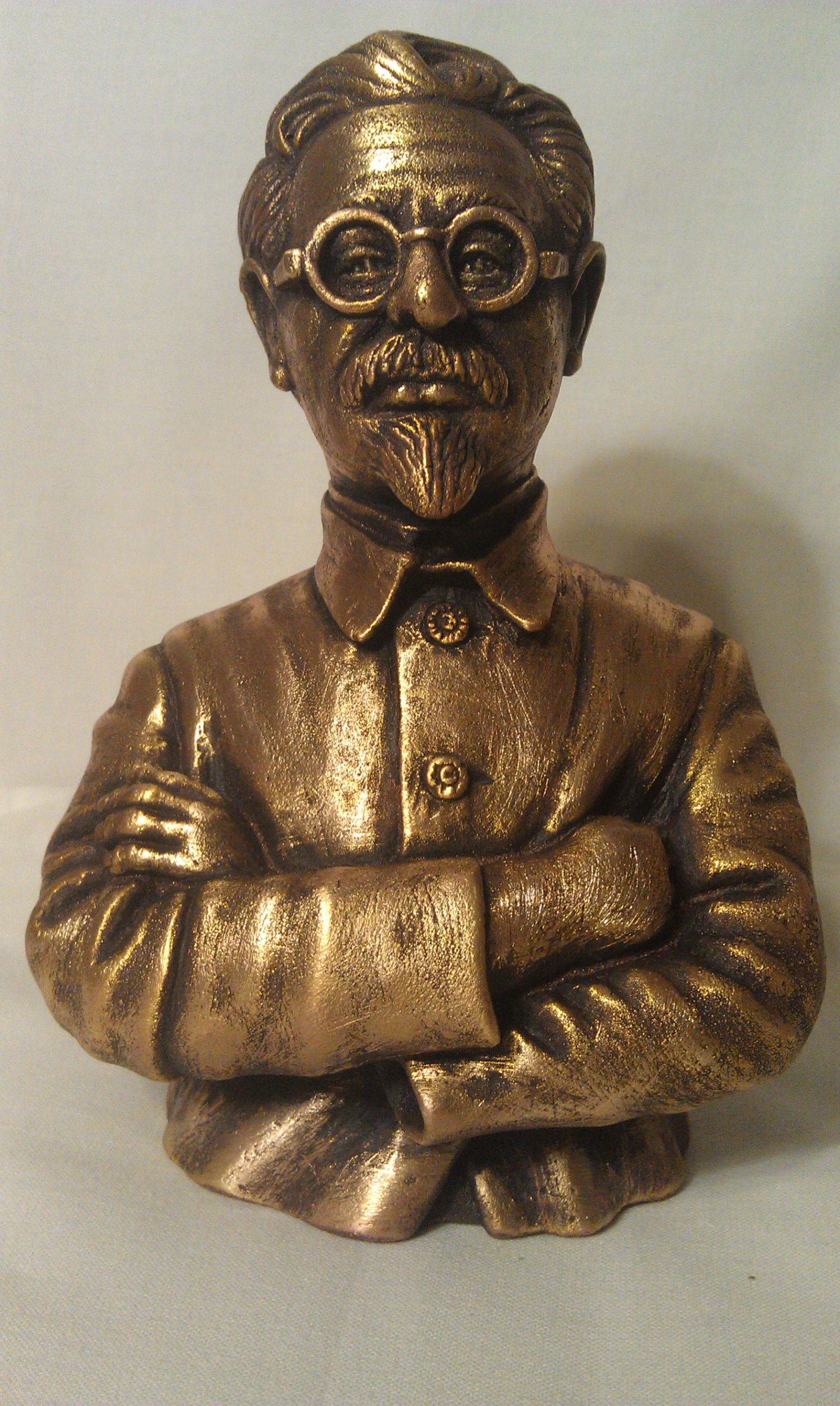 статуэтка_бюст_троцкий_6